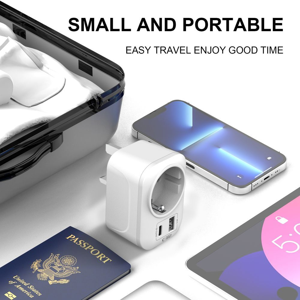 Tech-Protect TA100 Travel UK Network Charger, 20W, 3A, 1 x Schuko - 1 x USB-A - 1 x USB-C, White